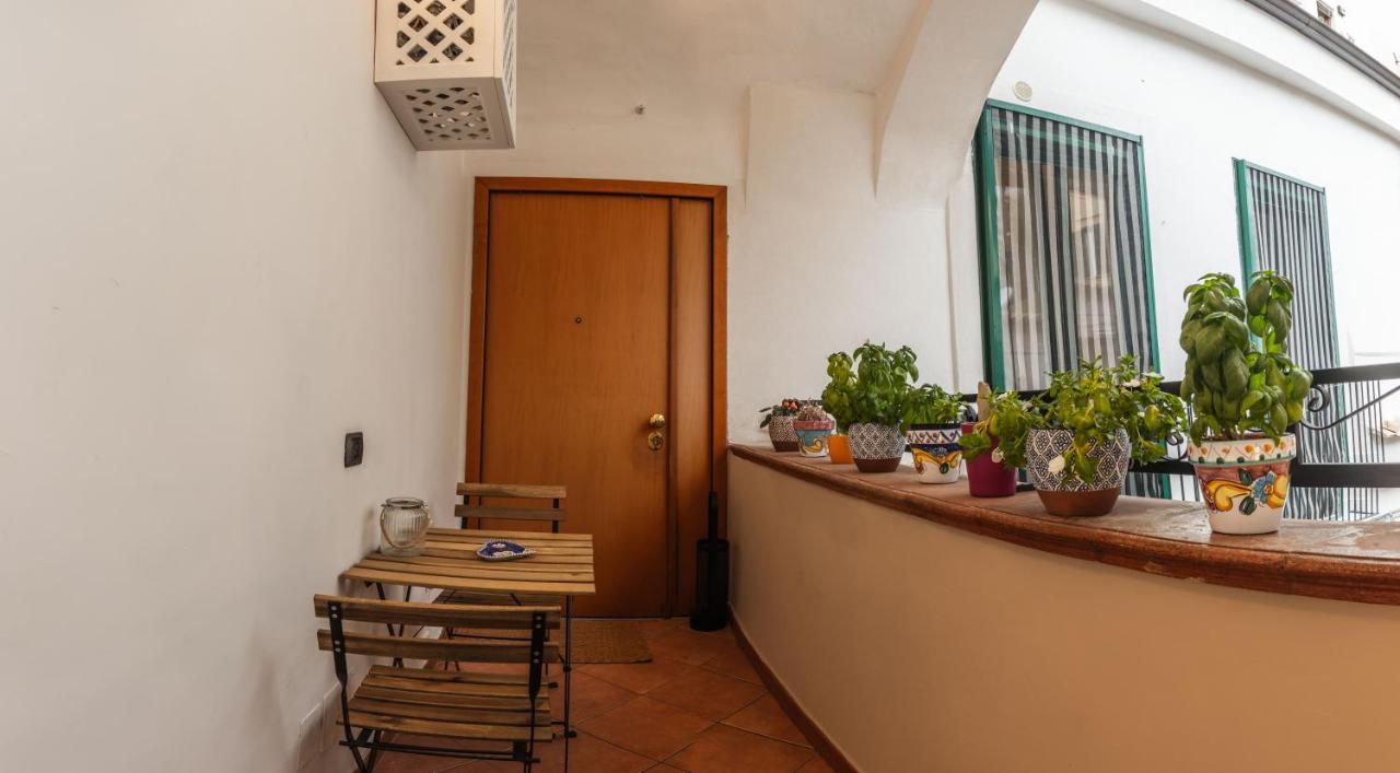 Appartement Hippocratica à Salernes Extérieur photo