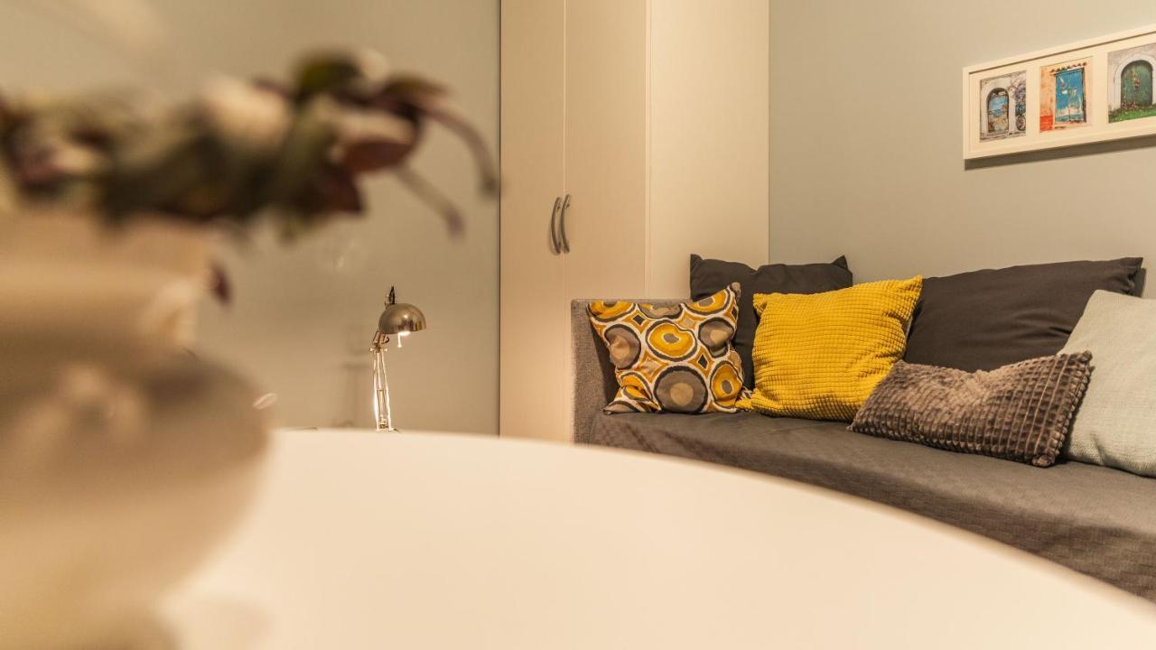 Appartement Hippocratica à Salernes Extérieur photo